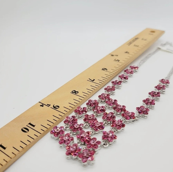 Rhodium necklace and earrings set - Picture 4 of 4